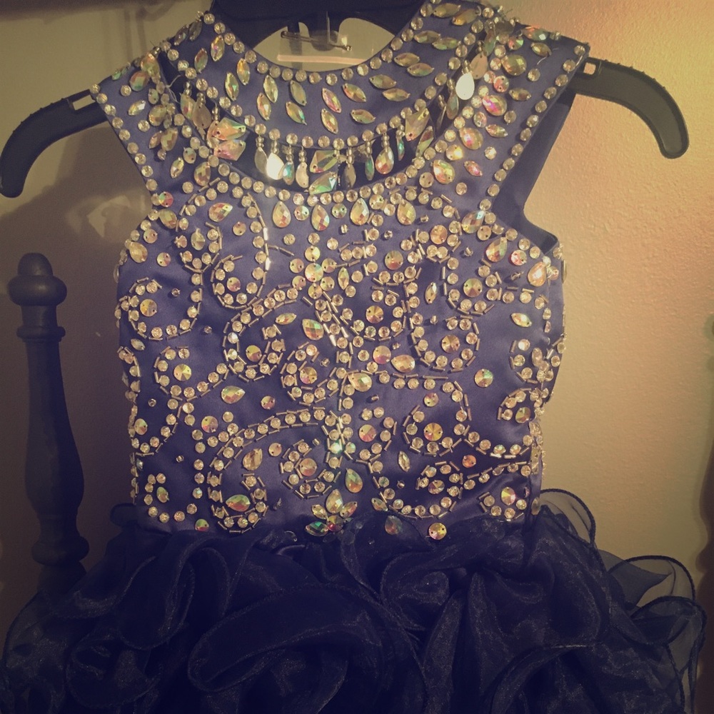 Toddler girls glitzy formal pageant dress - 5